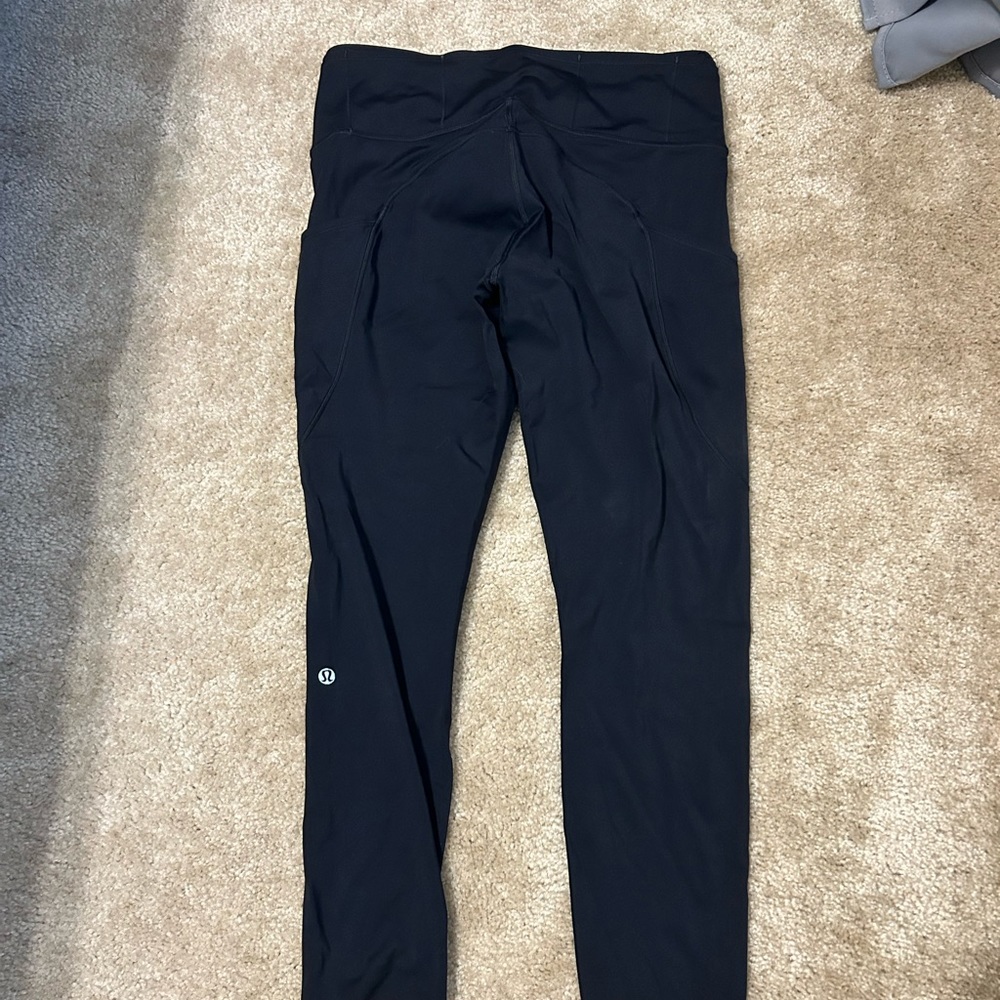 Lululemon 7/8 pants with pockets